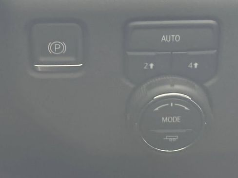 Used 2024 Chevrolet Silverado 1500 RST w/ Convenience Package II AWD/4WD image 27