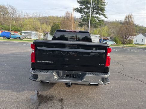Used 2020 Chevrolet Silverado 1500 LTZ w/ LTZ Plus Package image 4