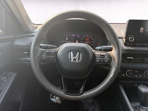 Used 2024 Honda Accord EX image 12