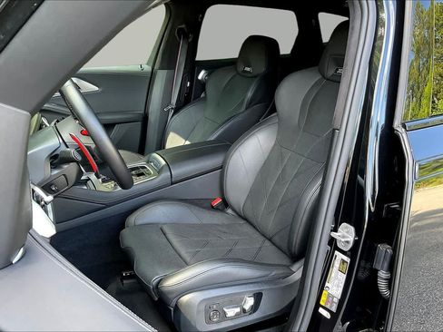 Used 2024 BMW XM AWD/4WD image 16