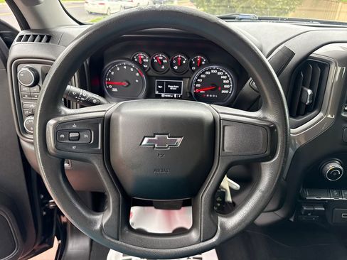 Used 2019 Chevrolet Silverado 1500 Custom Trail Boss w/ Custom Convenience Package AWD/4WD image 14