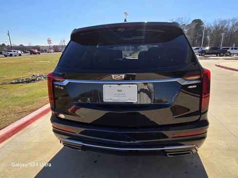 Used 2020 Cadillac XT6 Premium Luxury image 4