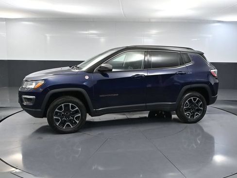 Used 2019 Jeep Compass Trailhawk AWD/4WD image 10