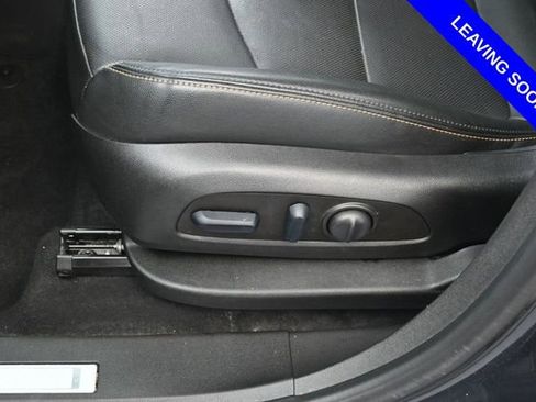 Used 2022 Chevrolet Equinox Premier FWD image 14