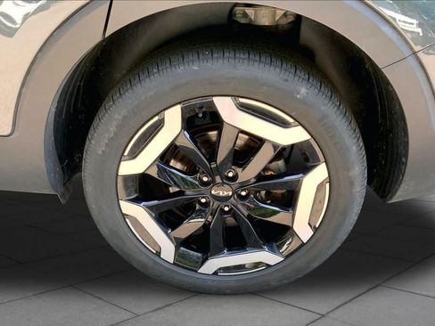 Used 2024 Kia Telluride S w/ S Sunroof Package AWD/4WD image 11