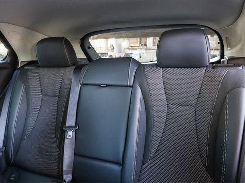 Used 2023 Buick Envision Preferred image 19