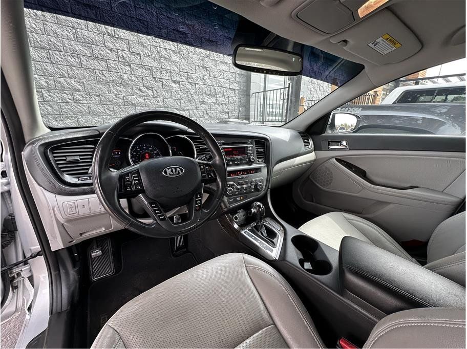 Used 2013 Kia Optima EX FWD image 13