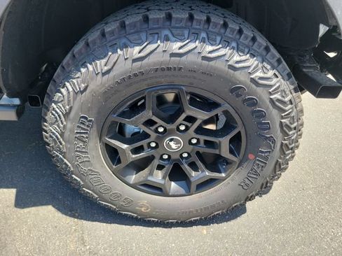 New 2026 Ford Bronco Badlands AWD/4WD image 6