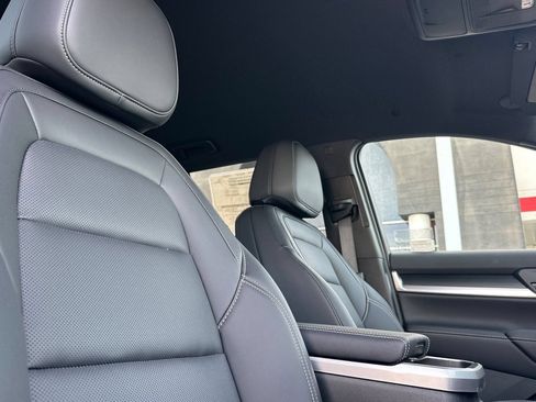 New 2026 GMC Terrain Elevation w/ Elevation Premium Package FWD image 18