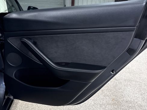 Used 2023 Tesla Model 3 Long Range image 21