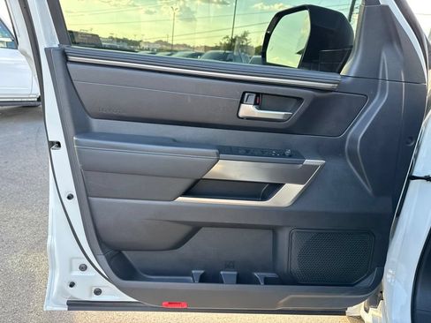 Used 2023 Toyota Tundra SR5 w/ SR5 Convenience Package AWD/4WD image 10