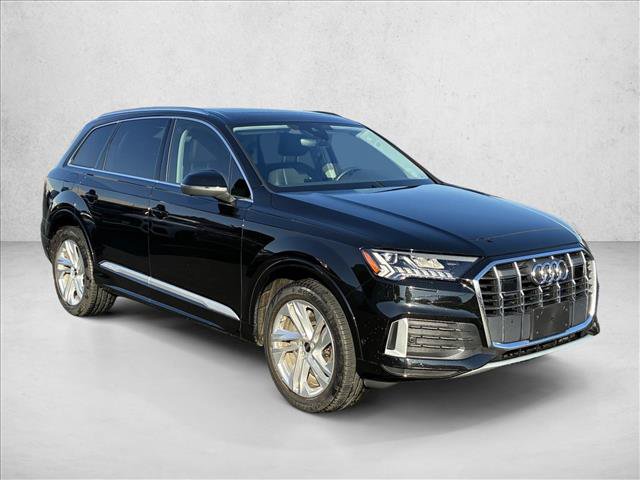 Used 2023 Audi Q7 2.0T Premium Plus w/ Premium Plus Package AWD/4WD image 3