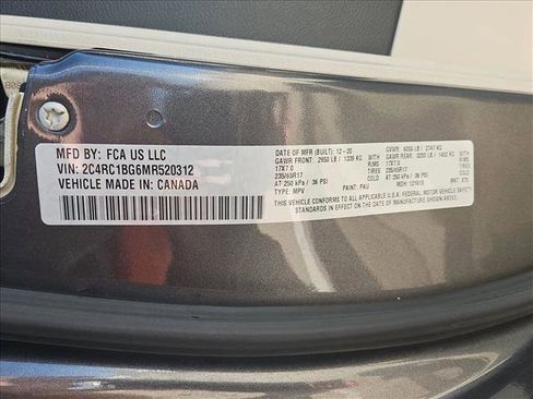 Used 2021 Chrysler Pacifica Touring-L image 26