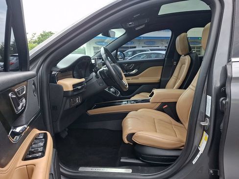 Used 2022 Lincoln Corsair Reserve w/ Equipment Group 201A AWD/4WD image 17