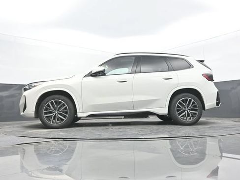 Used 2023 BMW X1 xDrive28i w/ M Sport Package AWD/4WD image 54