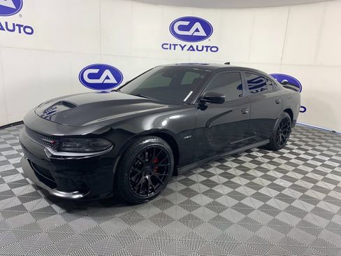 Used 2019 Dodge Charger R/T RWD image 7