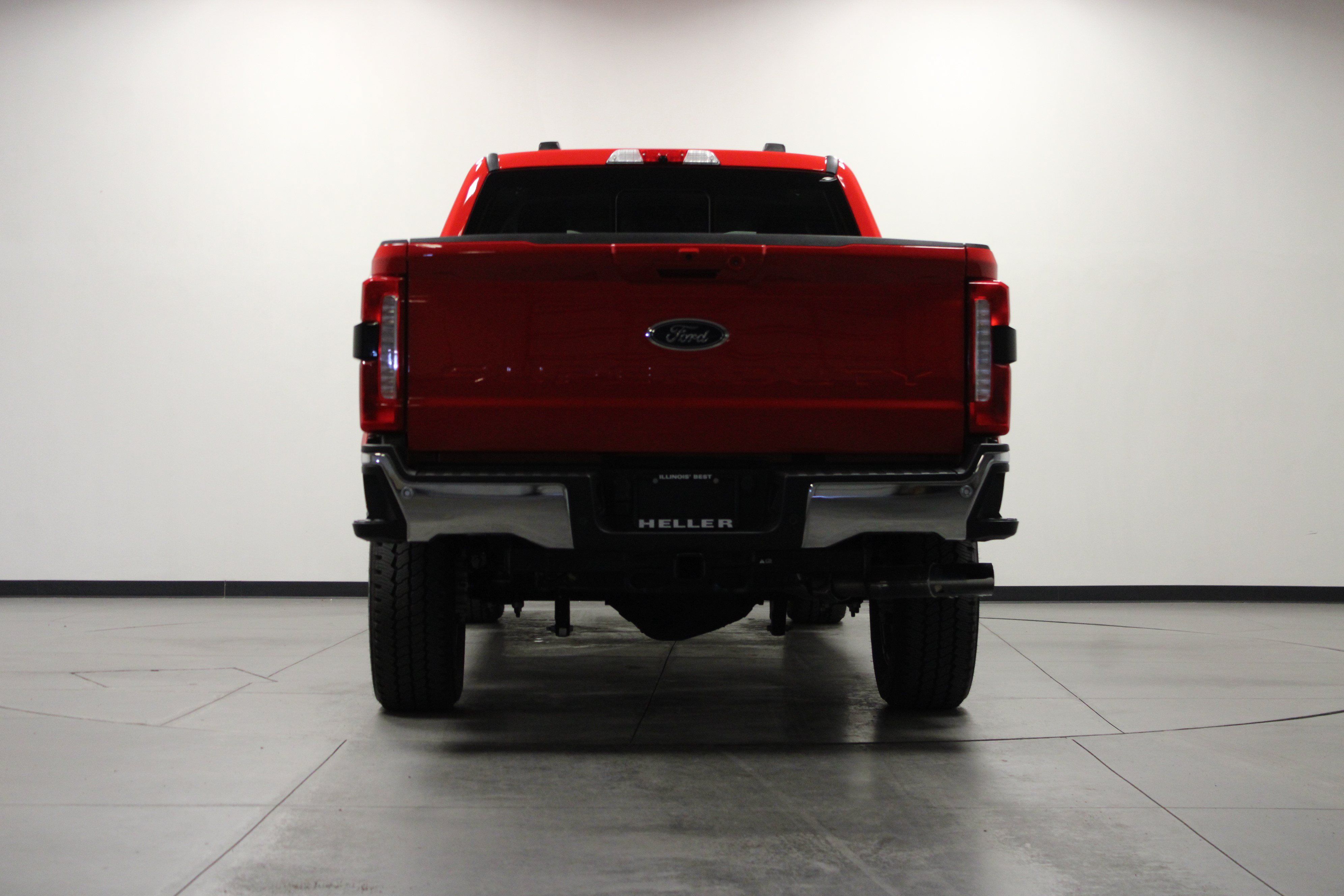Used 2026 Ford F250 Lariat w/ Lariat Ultimate Package AWD/4WD image 5