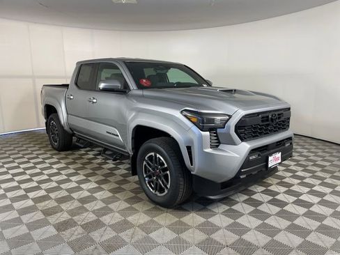 New 2026 Toyota Tacoma TRD Sport AWD/4WD image 10