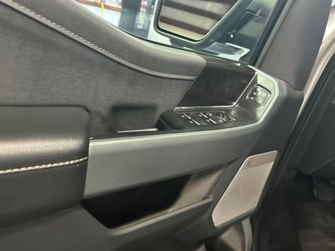 Used 2022 Ford F150 Lariat w/ Max Trailer Tow Package image 29