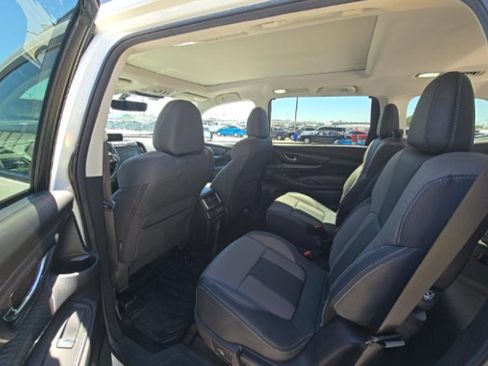 Used 2022 Subaru Ascent Onyx Edition AWD/4WD image 6