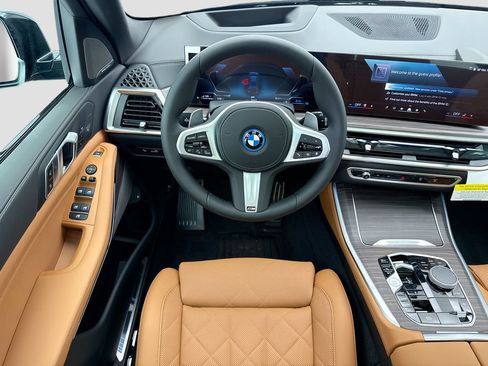 Used 2026 BMW X5 xDrive50e w/ M Sport Package AWD/4WD image 10