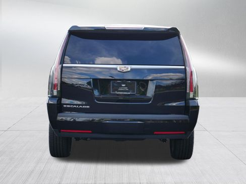 Used 2019 Cadillac Escalade ESV Luxury AWD/4WD image 6