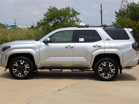 New 2026 Toyota 4Runner TRD Sport AWD/4WD image 5