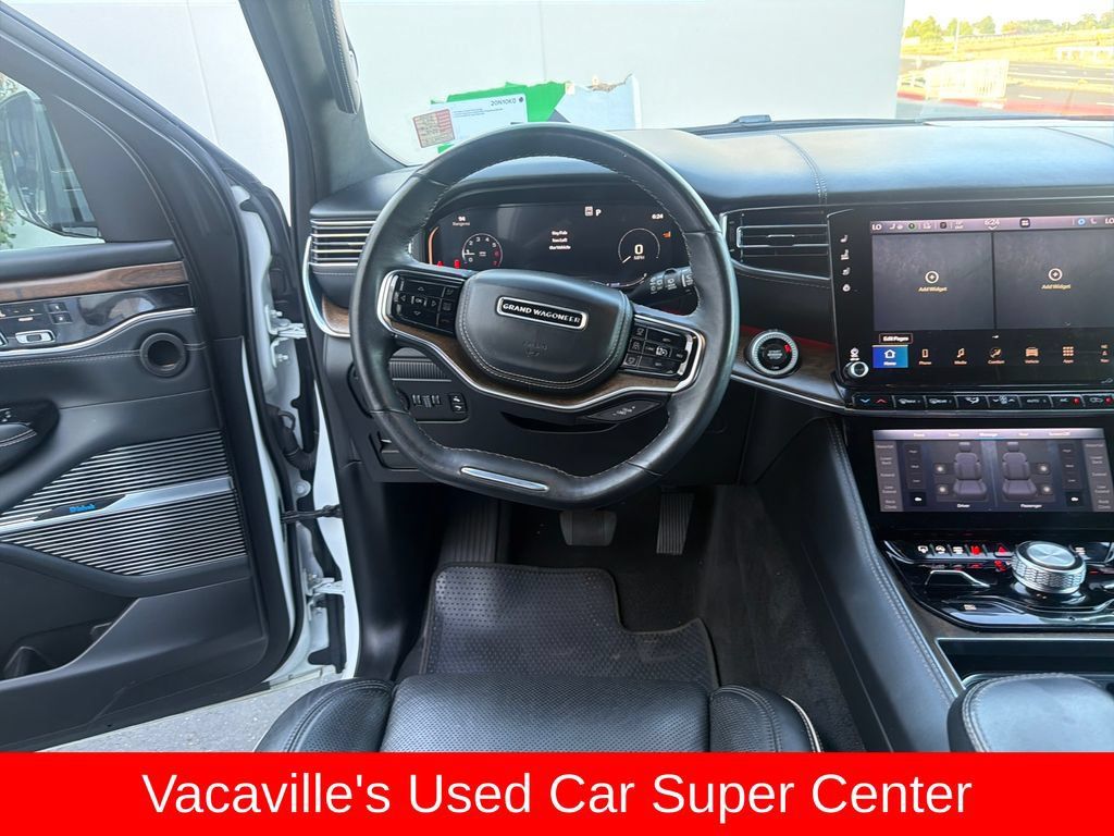 Used 2023 Jeep Grand Wagoneer Series II AWD/4WD image 13