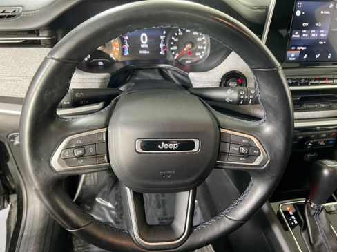 Used 2022 Jeep Compass Latitude w/ Convenience Group AWD/4WD image 11