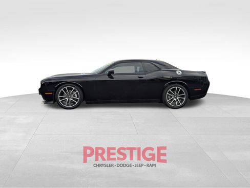 Used 2023 Dodge Challenger GT w/ Plus Package RWD image 15