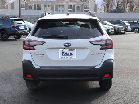 Used 2025 Subaru Outback Premium w/ Popular Package #1A image 4