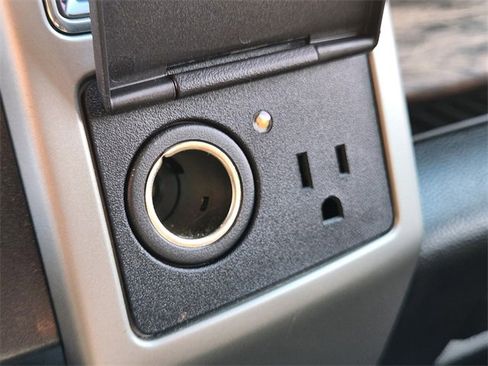 Used 2019 Ford F150 Lariat w/ Equipment Group 502A Luxury image 26