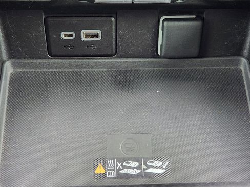 Certified 2023 Chevrolet Suburban LT image 22