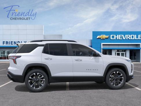 New 2026 Chevrolet Equinox RS w/ Convenience Package III AWD/4WD image 16