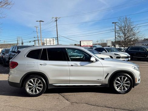 Used 2018 BMW X3 xDrive30i image 7