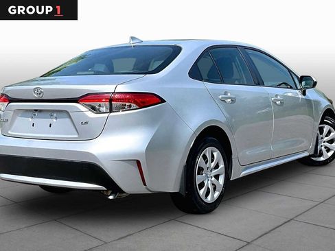 Used 2020 Toyota Corolla LE FWD image 13