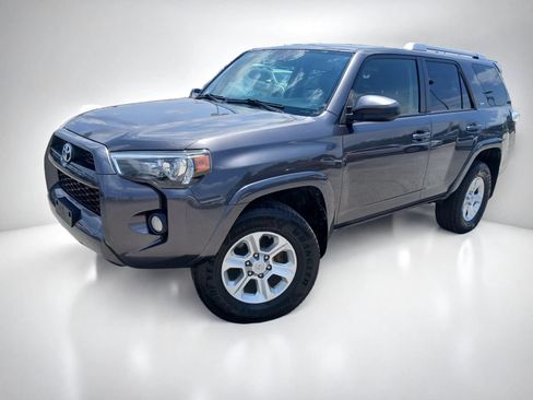 Used 2017 Toyota 4Runner SR5 AWD/4WD image 1
