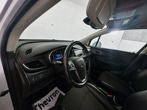 Used 2019 Buick Encore Preferred FWD image 9