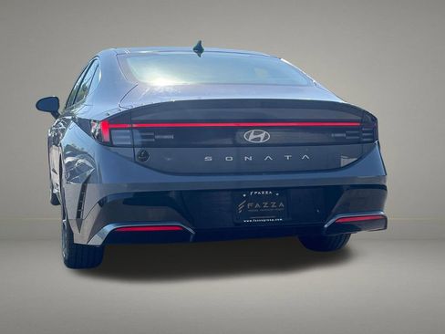 Used 2024 Hyundai Sonata SEL w/ Convenience Package FWD image 3