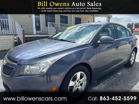 Used 2014 Chevrolet Cruze LT FWD image 1
