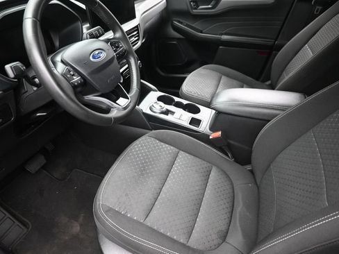 Used 2023 Ford Escape Active w/ Tech Pack #1 FWD image 16