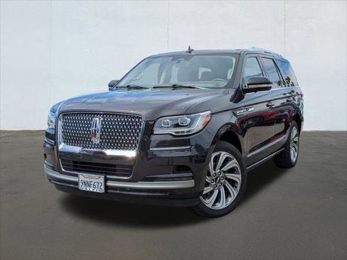 New 2024 Lincoln Navigator Reserve image 1