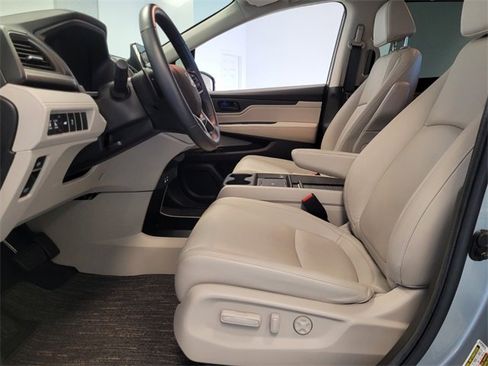 Used 2025 Honda Odyssey EX-L image 10