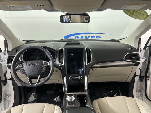Used 2022 Ford Edge Titanium AWD/4WD image 21