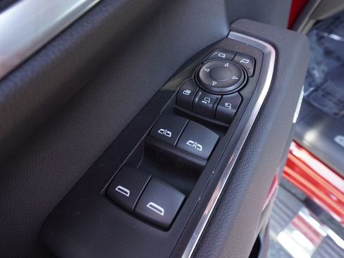 New 2025 GMC Sierra 2500 SLT w/ SLT Convenience Package image 16