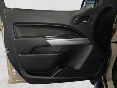 Used 2022 Chevrolet Colorado ZR2 AWD/4WD image 34