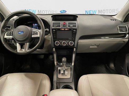Used 2018 Subaru Forester 2.5i Limited AWD/4WD image 10
