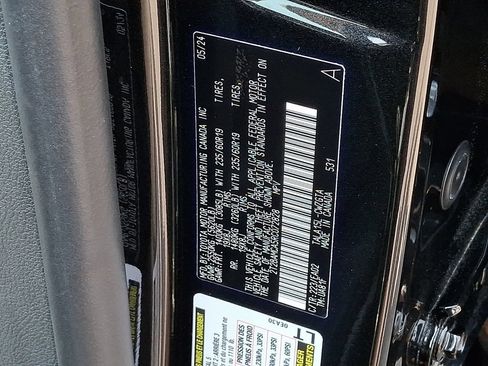 Used 2024 Lexus RX 350 Premium w/ Accessory Package (Z1) AWD/4WD image 26