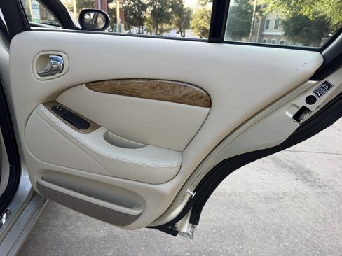 Used 2006 Jaguar S-TYPE 3.0 RWD image 12