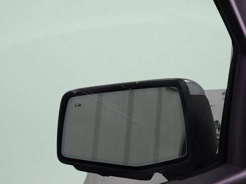 Used 2024 Chevrolet Silverado 1500 High Country w/ High Country Premium Package image 24